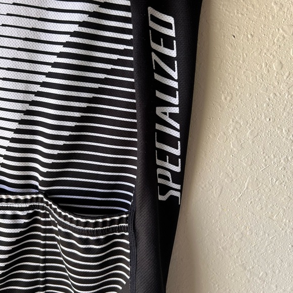 Lululemon specialized cycling wind jacket - Picture 4 of 9